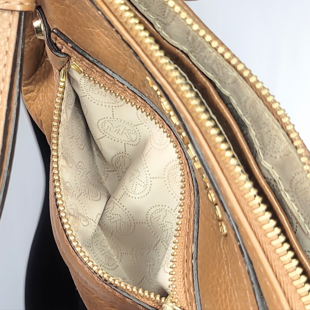 Michael Kors Pebbled Leather Crossbody Bag Brown MK Purse Gold Hardware - Picture 7 of 7